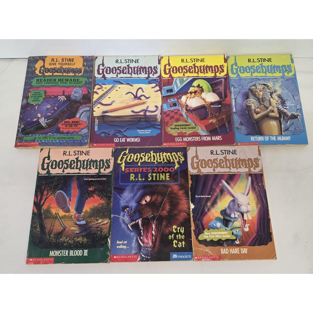 R. L. Stine Goosebumps 7-Book Paperback Set Parachute Press Vintage Scholastic